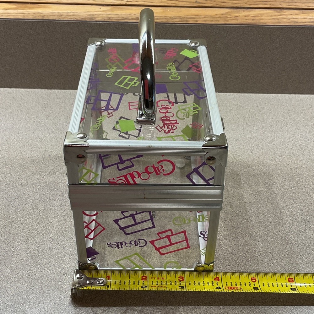 Caboodles - Picture 4 of 6